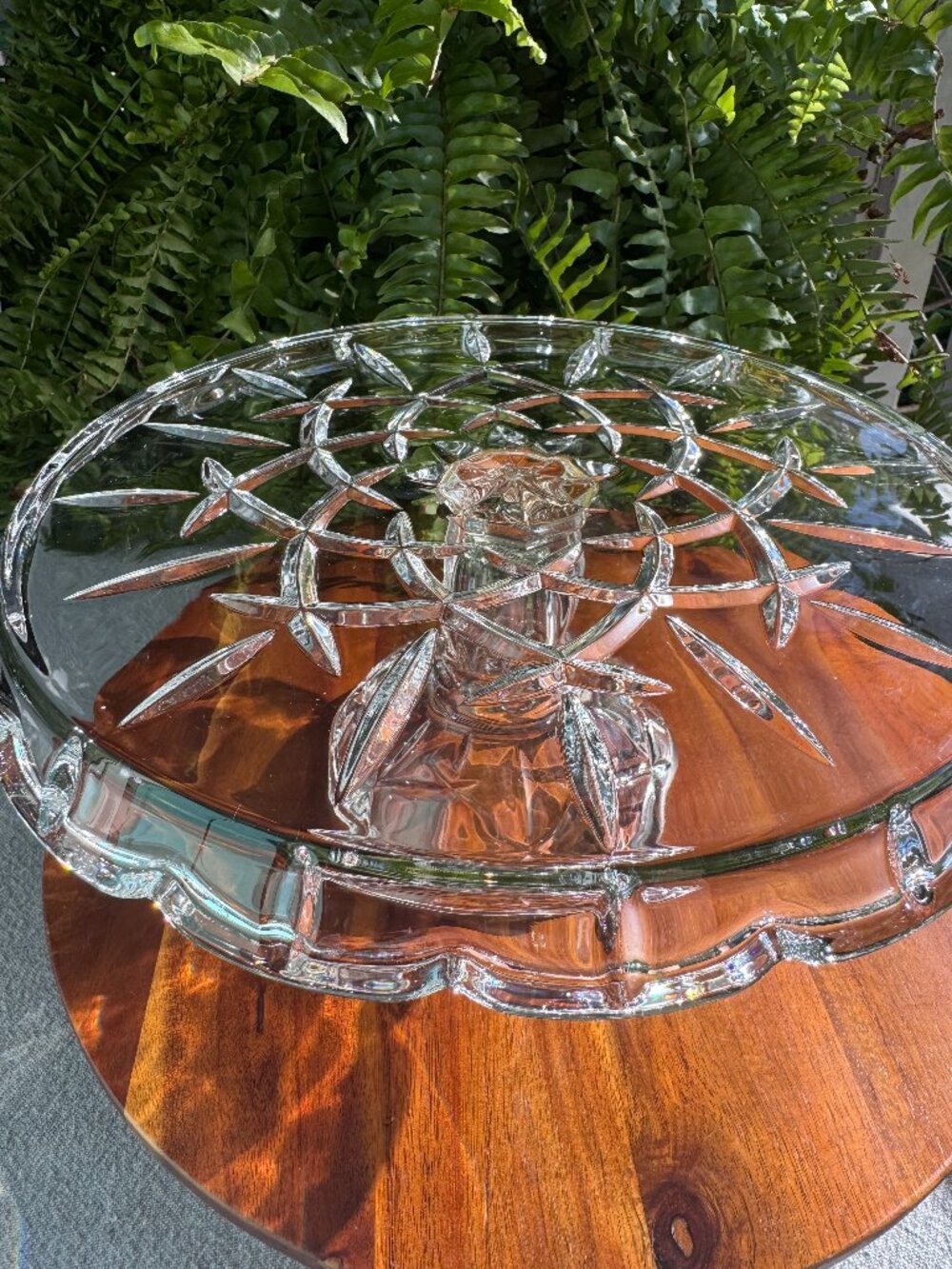 Vintage Gorham Lady Anne Crystal Cake Stand, 11-inch Round Pedestal Cake Plate